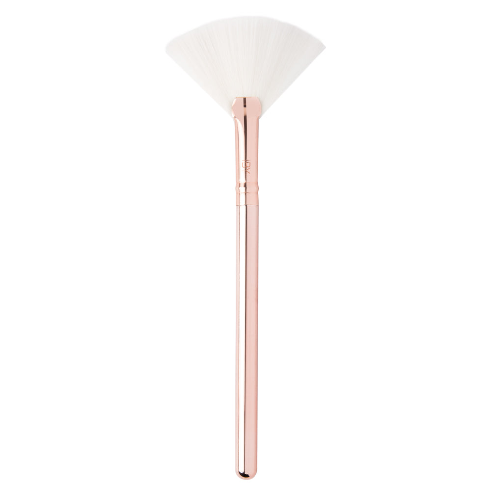Radiant Glow Fan Brush