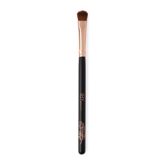 An Eye for Adventure - IBYBeauty.com